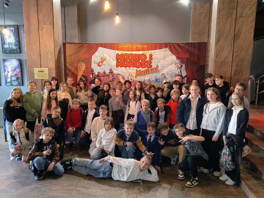 Przedstawienie teatralne "Kajko i Kokosz"