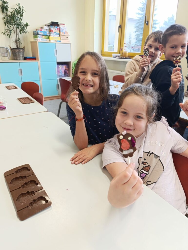 Warsztaty czekoladowe w klasach 1c, 3c i 3d
