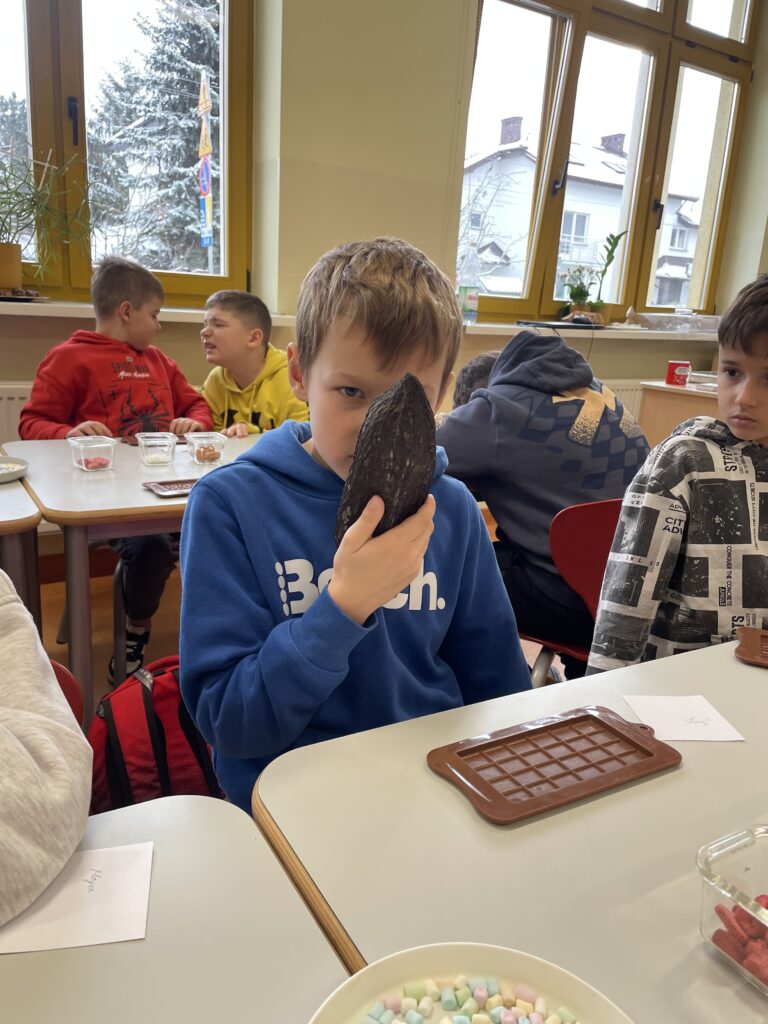 Warsztaty czekoladowe w klasach 1c, 3c i 3d