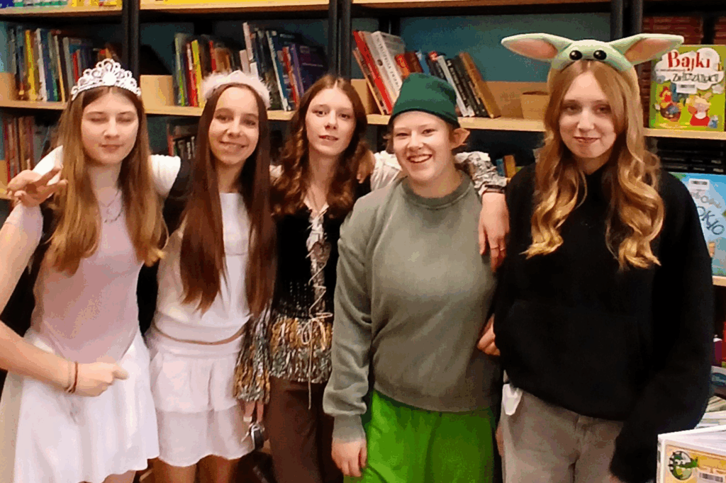 Międzynarodowy Dzień Postaci z Bajek