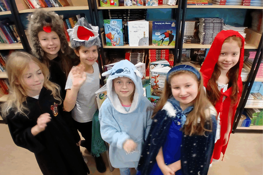 Międzynarodowy Dzień Postaci z Bajek