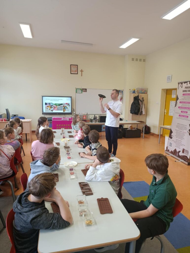 Warsztaty czekoladowe w klasach 1c, 3c i 3d