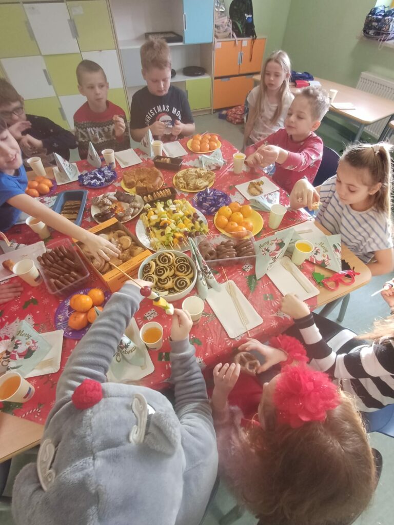 Wigilijne spotkanie w klasie 2a