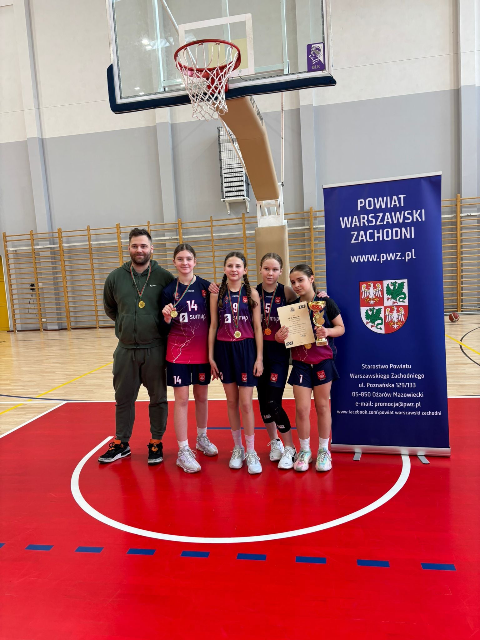 Finał Powiatu w Młodzieżowych Igrzyskach Młodzieży Szkolnej w koszykówce dziewcząt 3x3 w kategorii dzieci rocznik 2013 i młodsi.