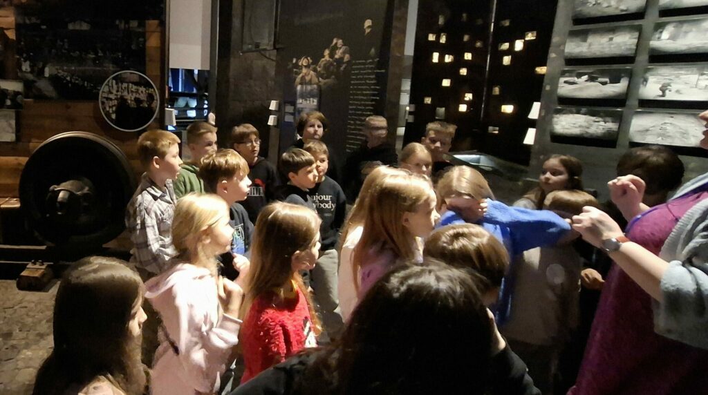 Wycieczka do Muzeum Powstania Warszawskiego