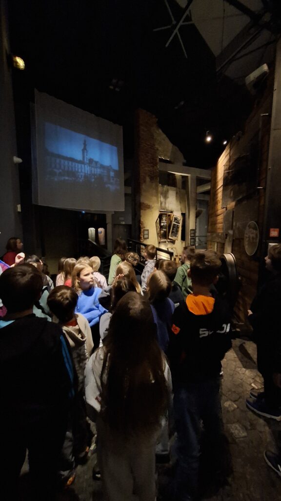 Wycieczka do Muzeum Powstania Warszawskiego