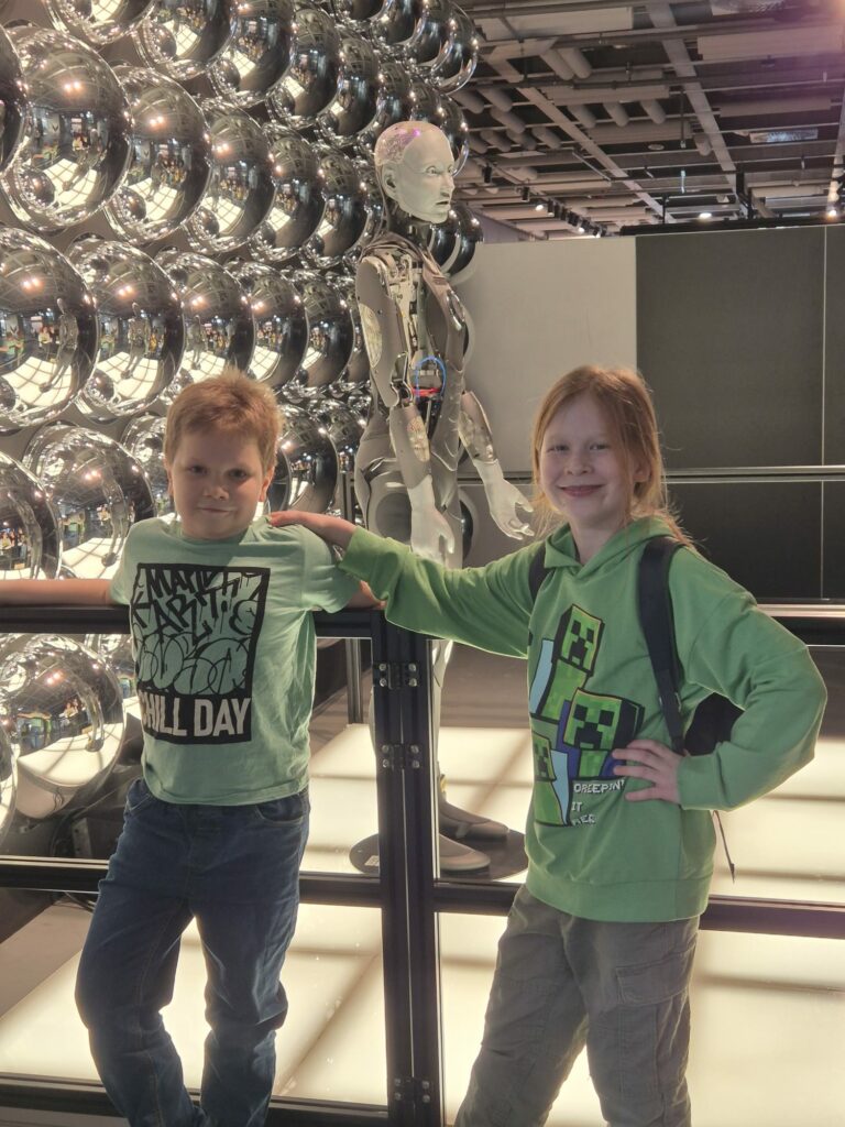 Wycieczka klas 2 do CNK