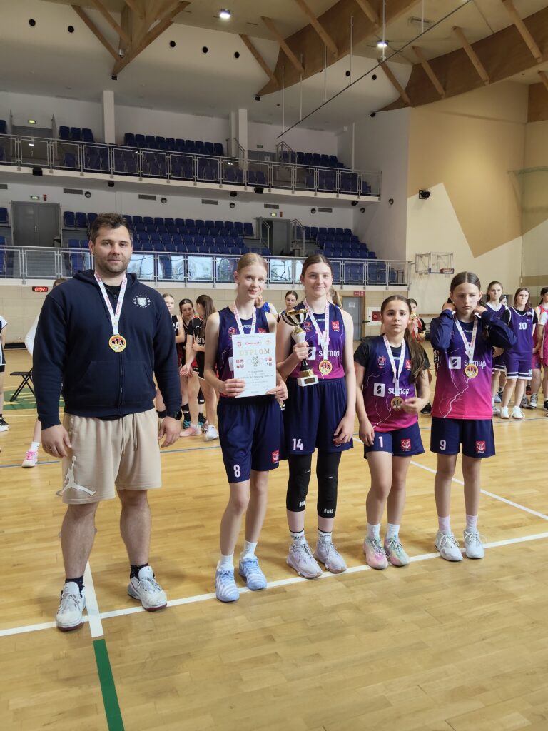Finał Mazowiecki Młodzieżowych Igrzysk Młodzieży Szkolnej w koszykówce dziewcząt 3x3 – rocznik 2013 i młodsi